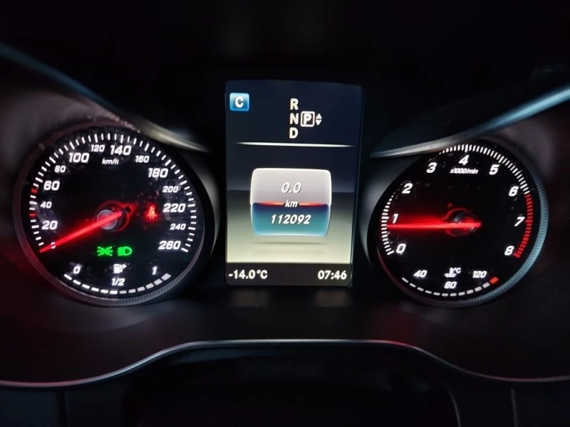 Mercedes-Benz C 400 АМГ * CARFAX * ФИНАНСИРАНЕ , снимка 9 - Автомобили и джипове - 53239050