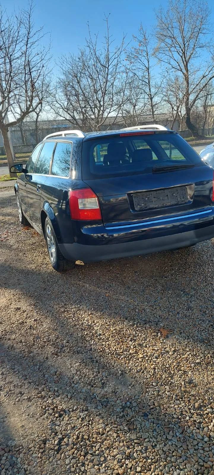 Audi A4 1.9 tdi клима, снимка 6 - Автомобили и джипове - 43714330