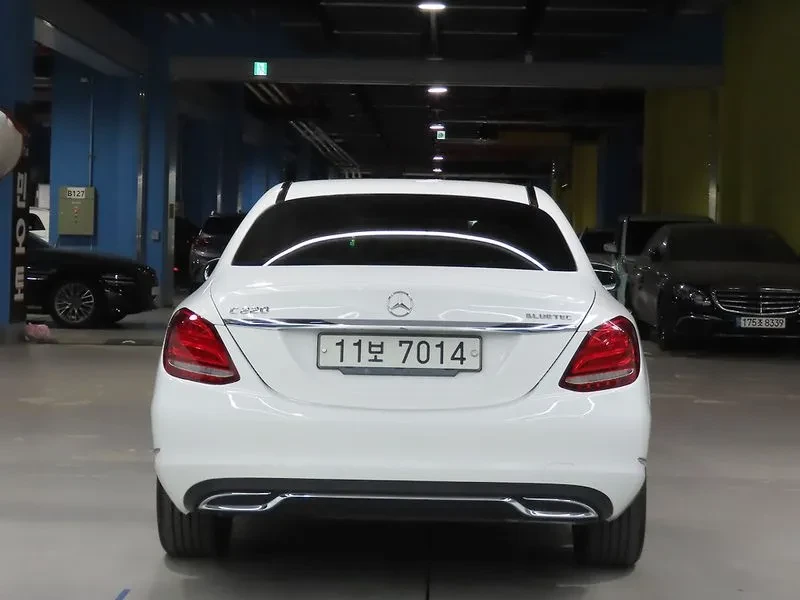 Mercedes-Benz C 220 4MATIC, снимка 3 - Автомобили и джипове - 54282229