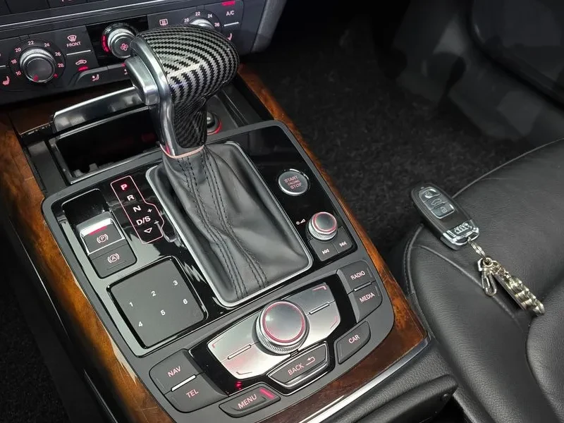 Audi A6 3.0 TDI Quattro, снимка 9 - Автомобили и джипове - 54560666