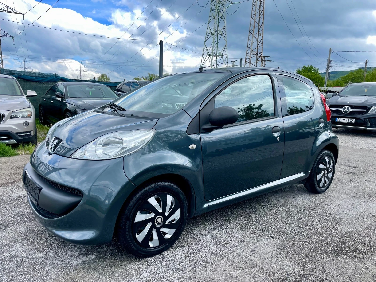 Peugeot 107 1.0 i 90000 км., снимка 1
