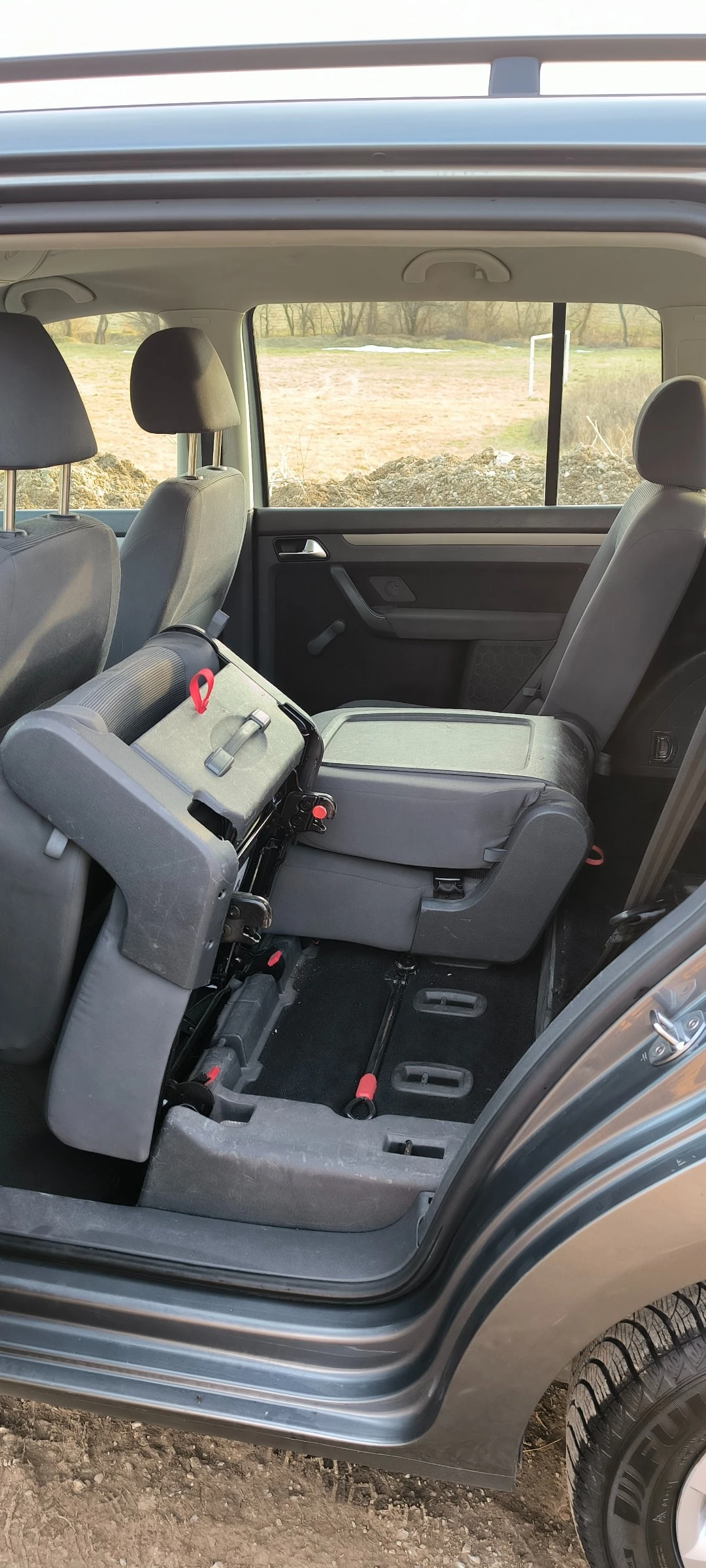 VW Touran 1, 6i | Mobile.bg — изображение 11