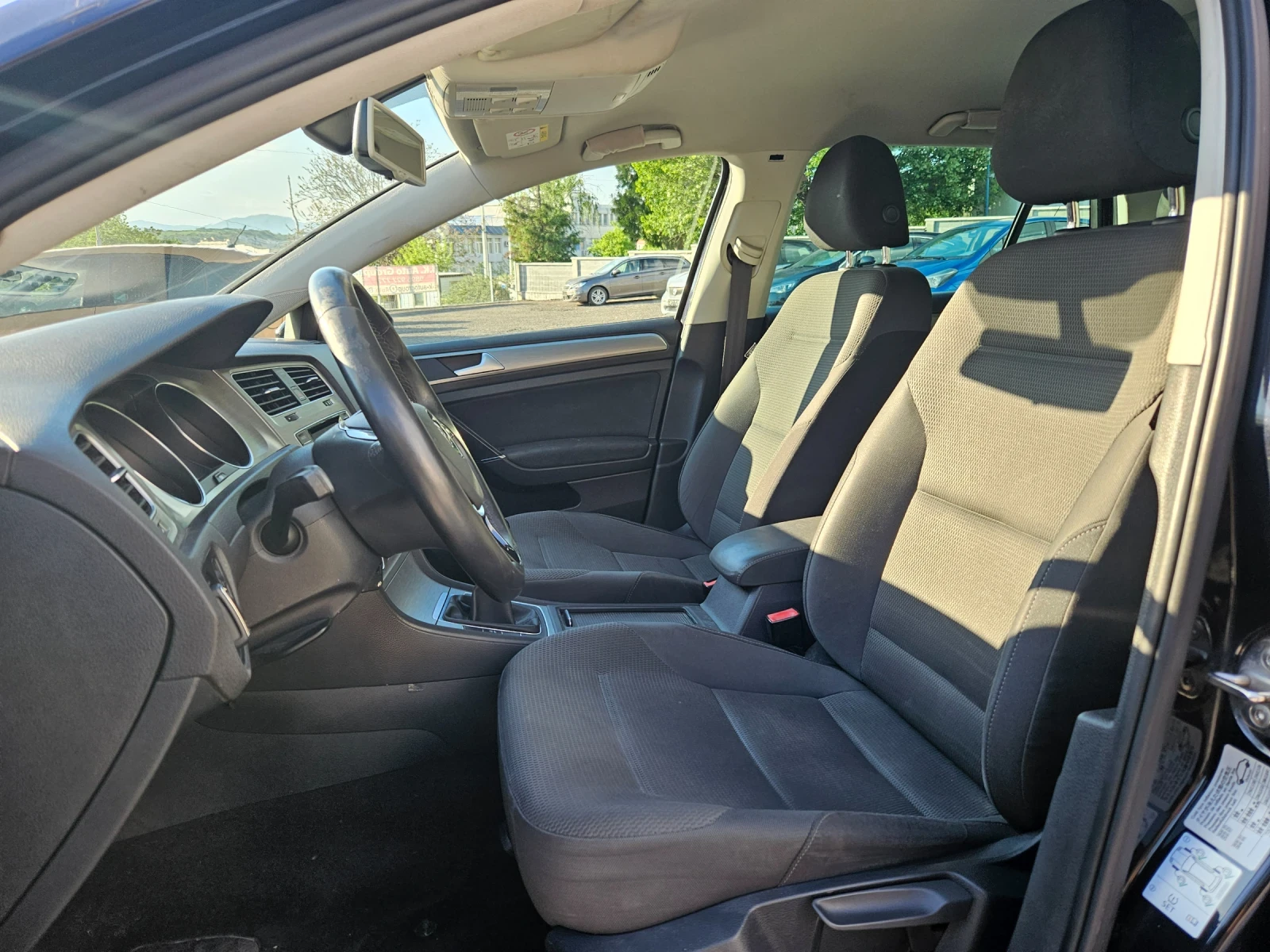 VW Golf 1.6TDI Evro 6 - изображение 8