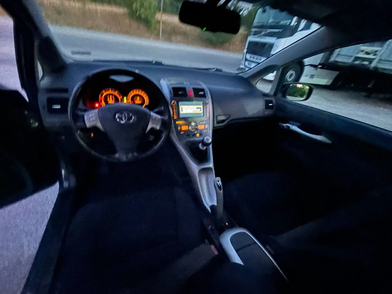 Toyota Auris Top - изображение 7