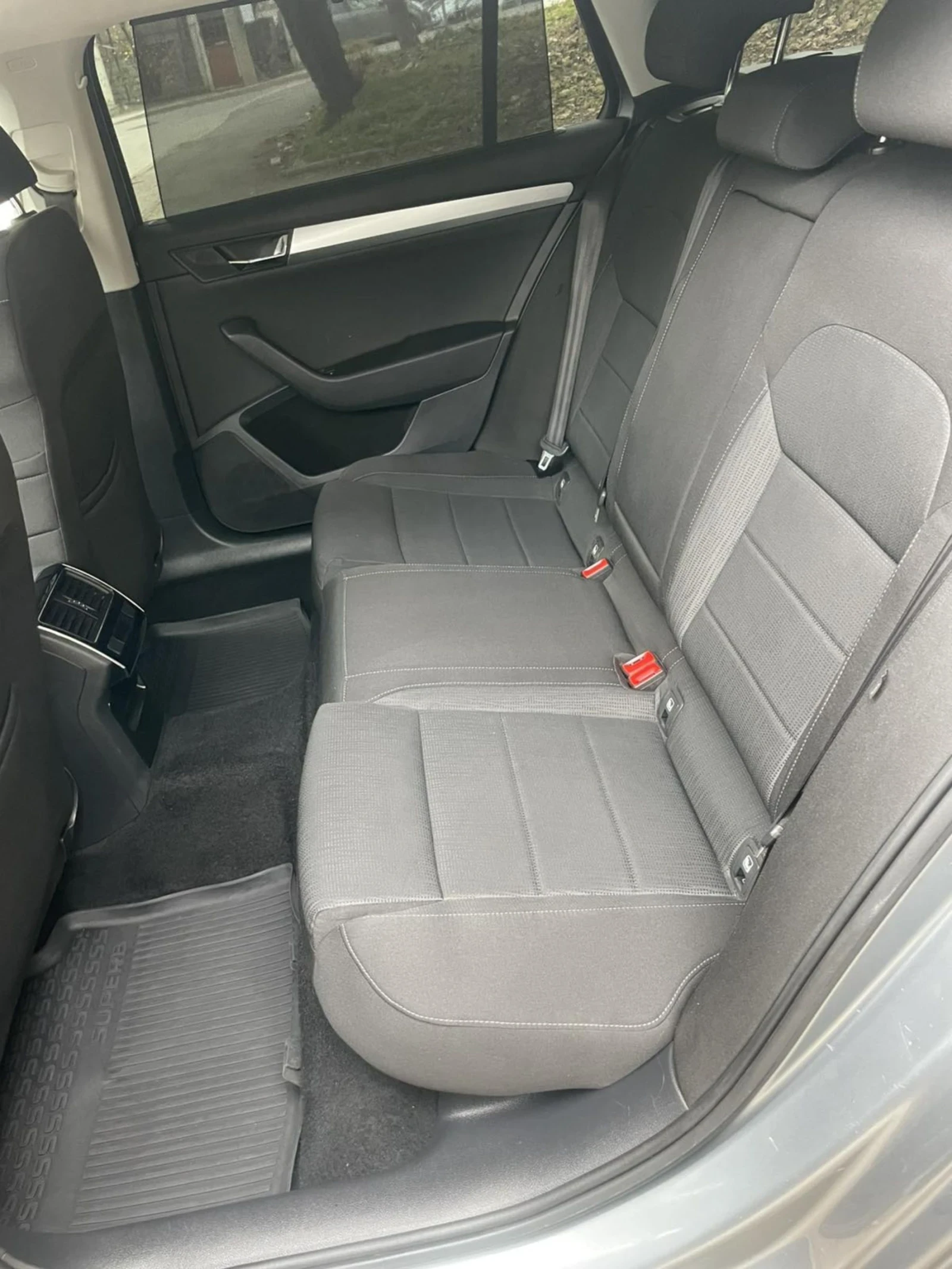 Skoda Superb 2.0 TDI | Mobile.bg � ����������� 15