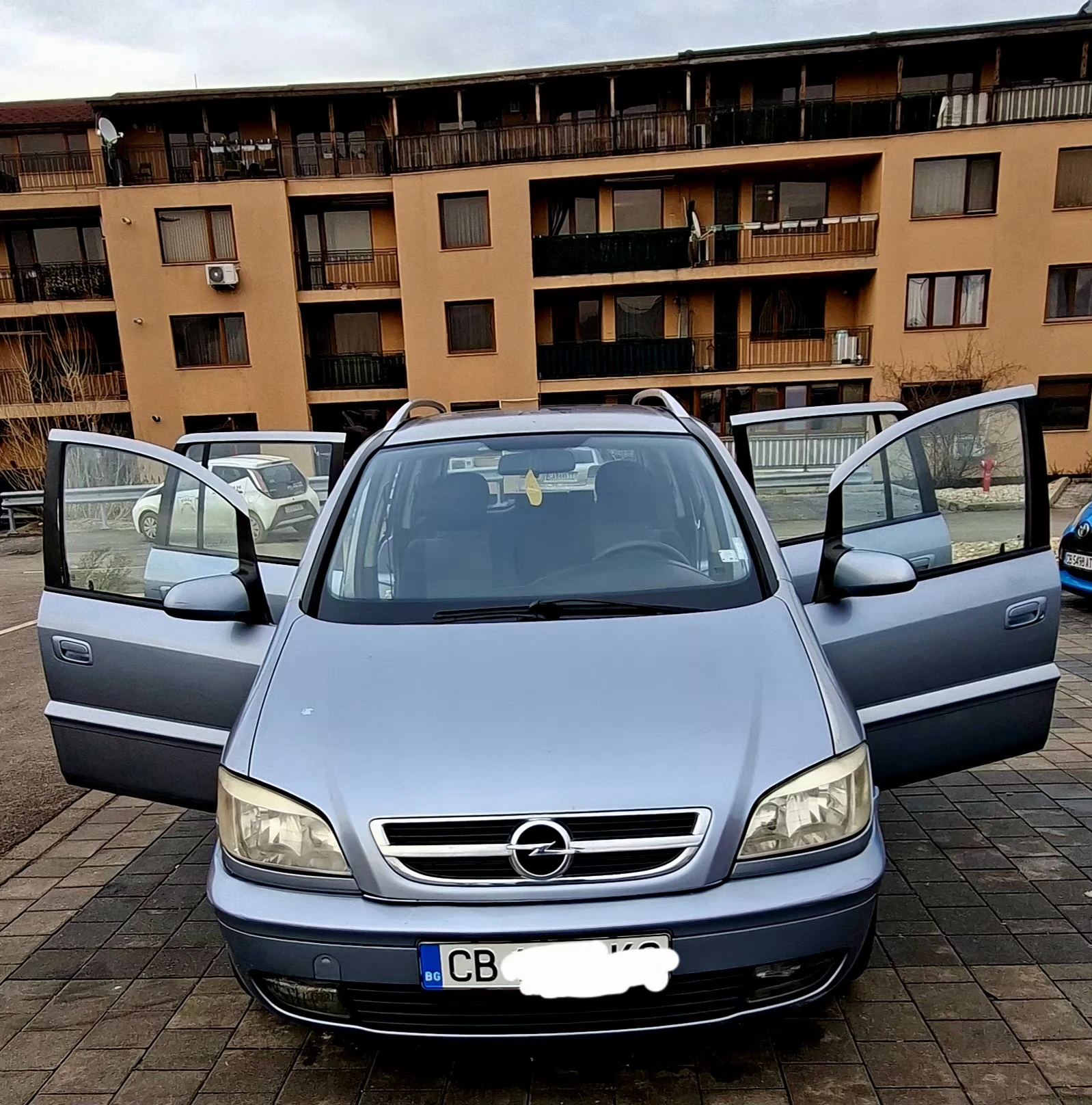 Opel Zafira  - изображение 6