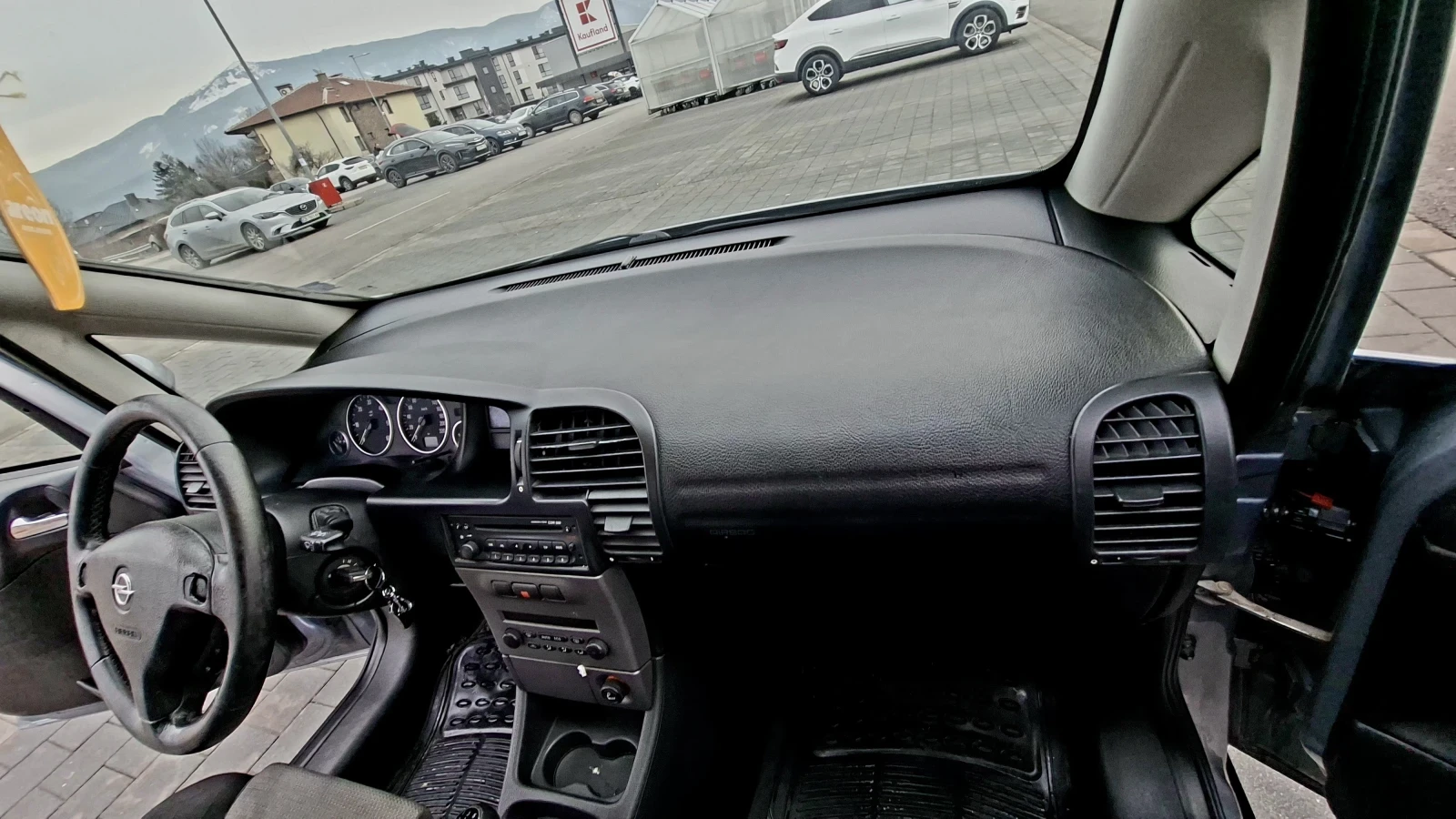 Opel Zafira  - изображение 7