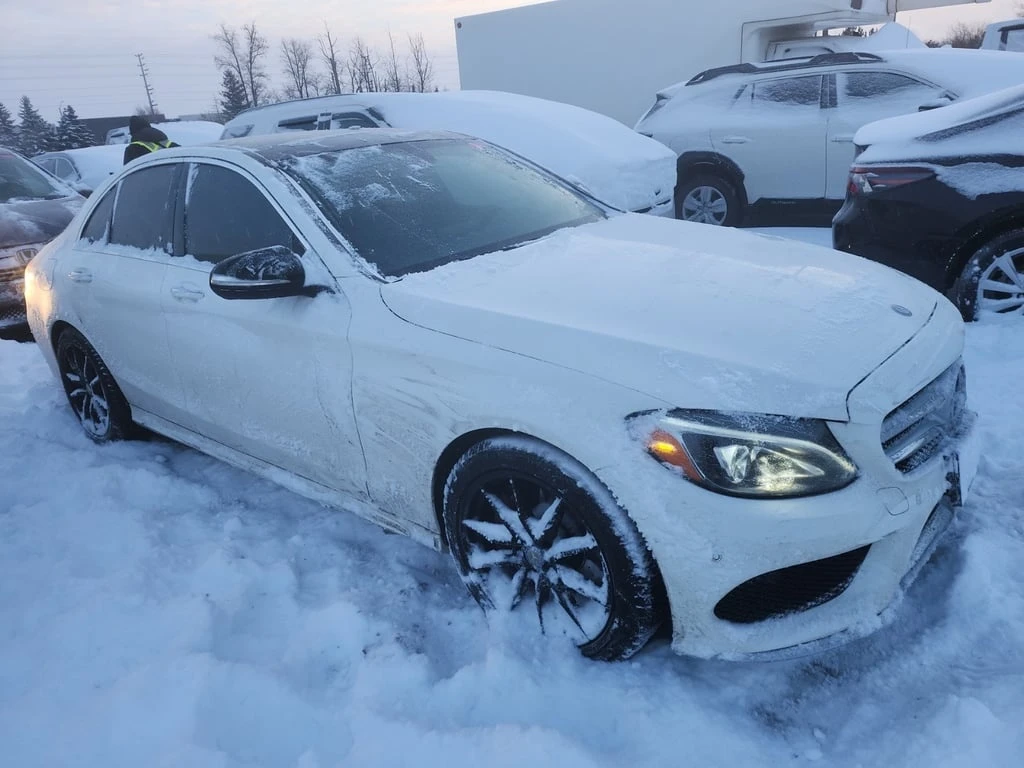 Mercedes-Benz C 400 АМГ * CARFAX * ФИНАНСИРАНЕ  - изображение 2