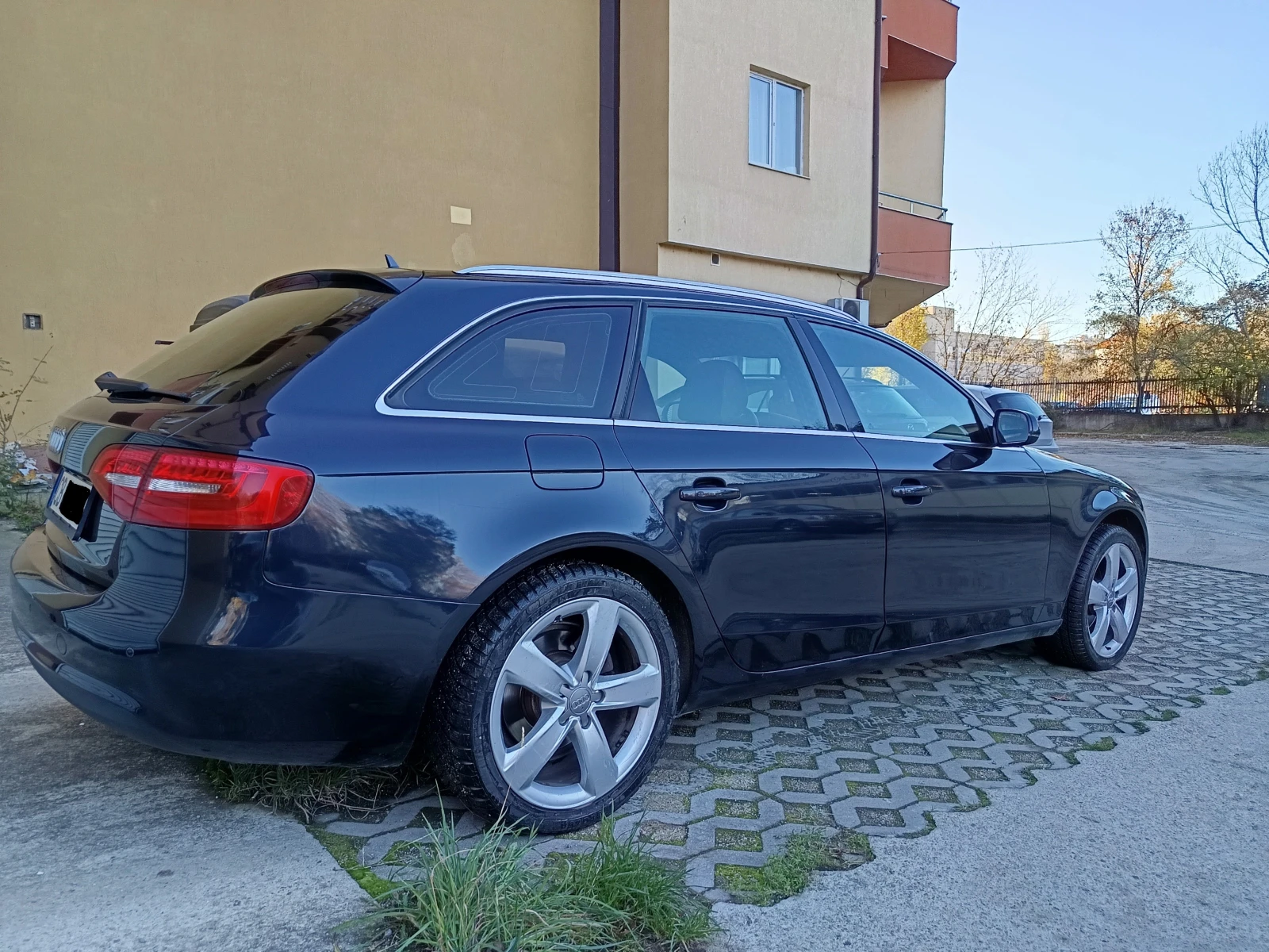 Audi A4  - изображение 7