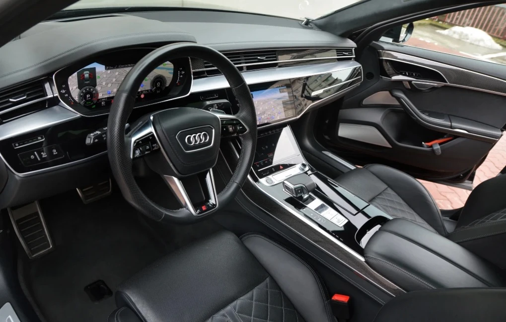 Audi A8 L 60 TFSI e Quattro V6 Plug-in Hybrid, снимка 6 - Автомобили и джипове - 53859274
