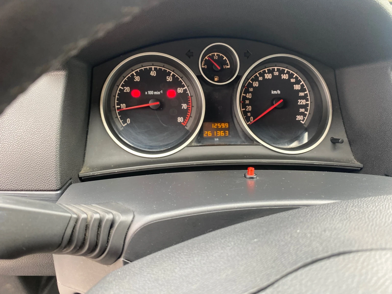 Opel Astra, снимка 2 - Автомобили и джипове - 53955915