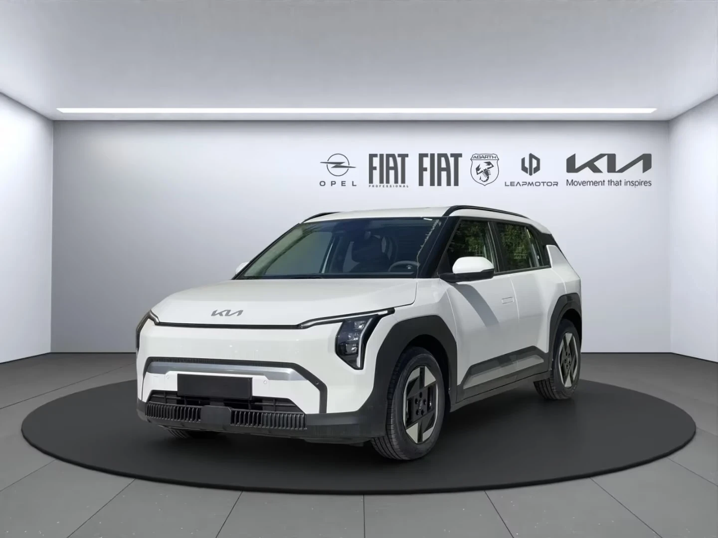 Kia EV3 AIR 81.4kwh Keyless / NAVI / LED / CAMERA / PDC | Auto.bg — изображение 1