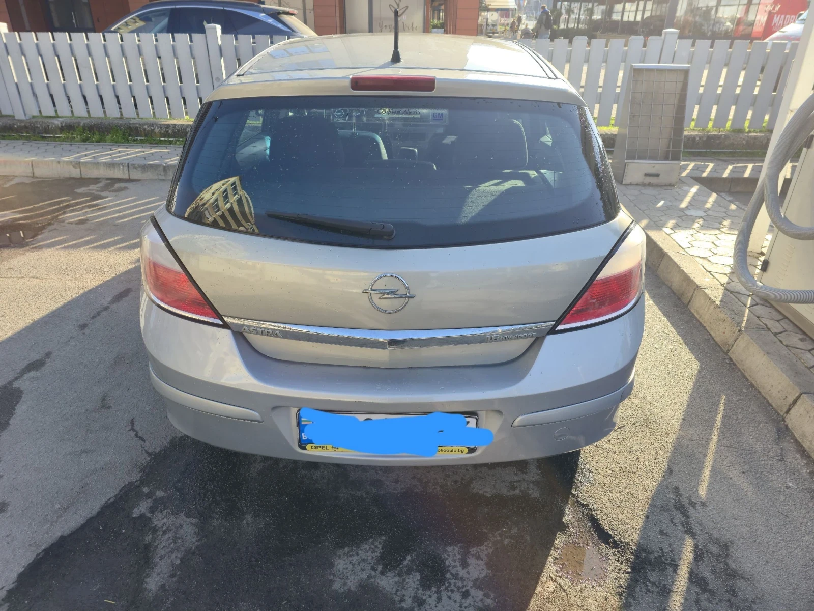 Opel Astra 1.6 105, снимка 2 - Автомобили и джипове - 54133936