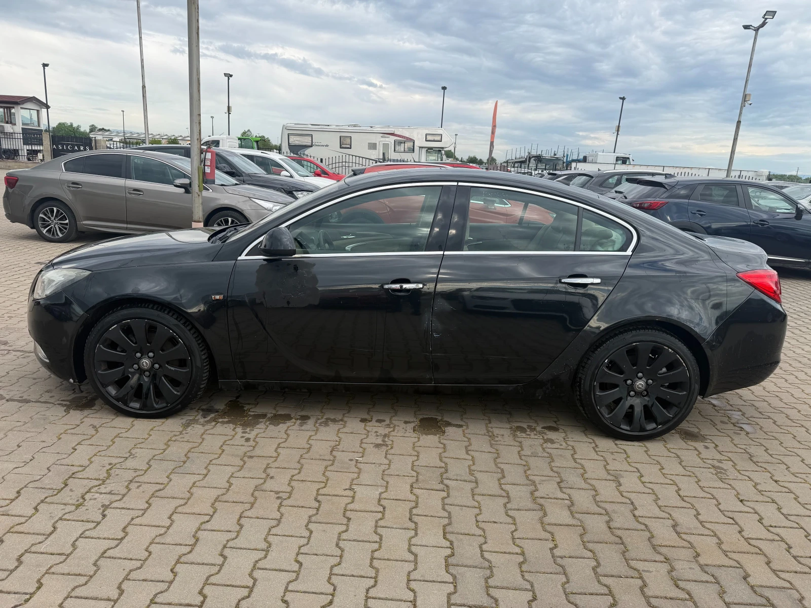 Opel Insignia 2.0CRDI AVTOMAT/KOJA/NAVI EURO 5, снимка 9 - Автомобили и джипове - 54629596