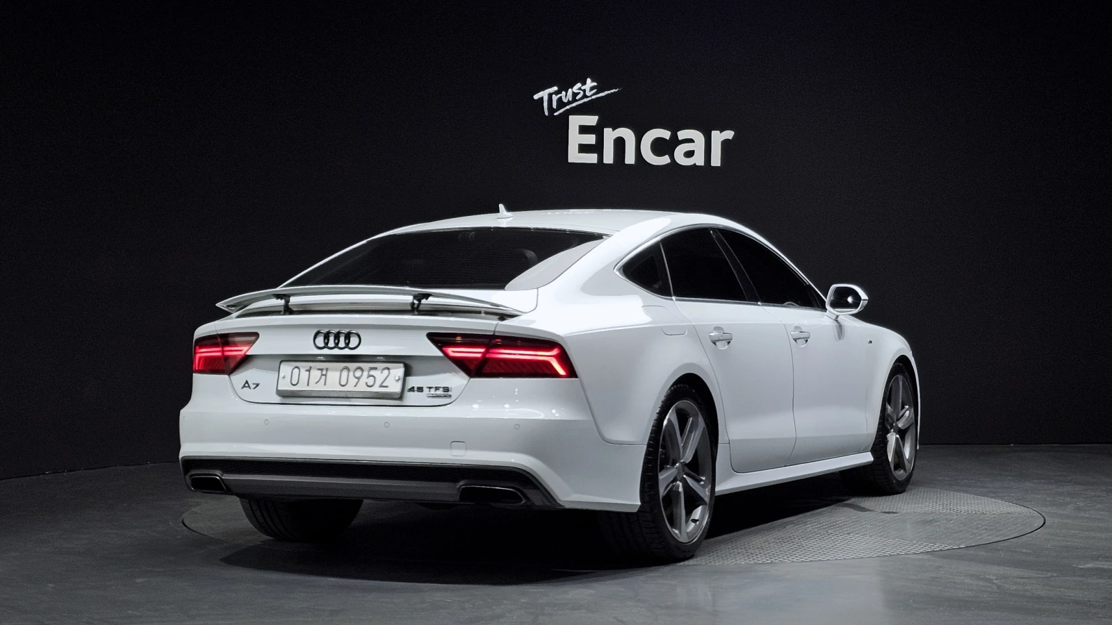 Audi A7 MATRIX* HEAD-UP* BANG&OLUFSEN* ALCANTARA* КРАЙНА Ц, снимка 4 - Автомобили и джипове - 54649188