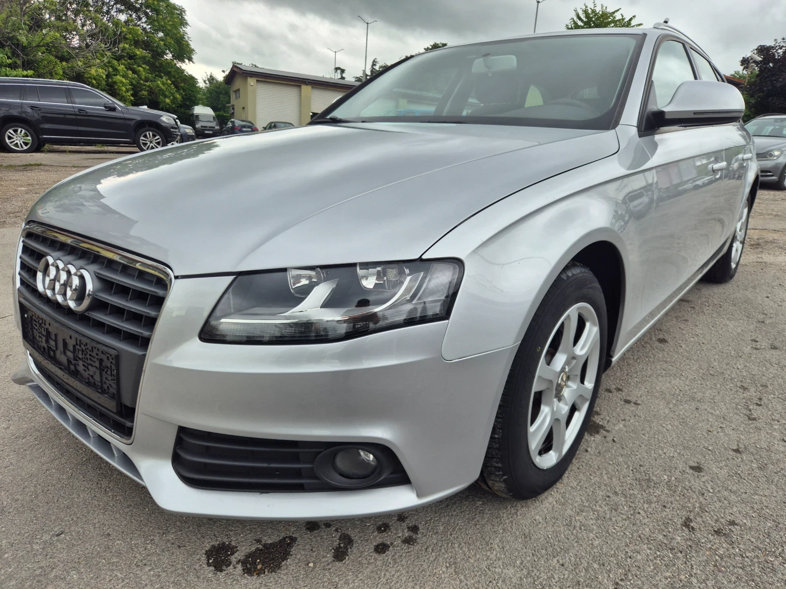 Audi A4 2.0TDI* 143KC* NAVI, снимка 2 - Автомобили и джипове - 54780880
