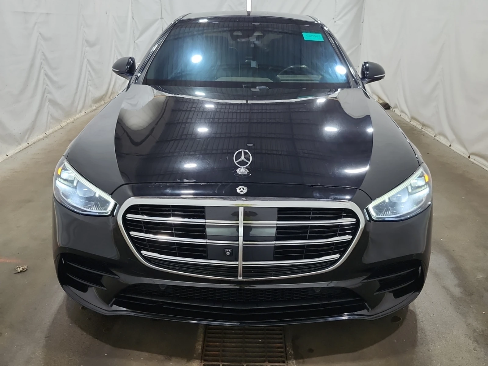 Mercedes-Benz S 580 4MATIC/BURMESTER/PANO/DISTRONIC/ОБДУХВАНЕ/360, снимка 2 - Автомобили и джипове - 54977042