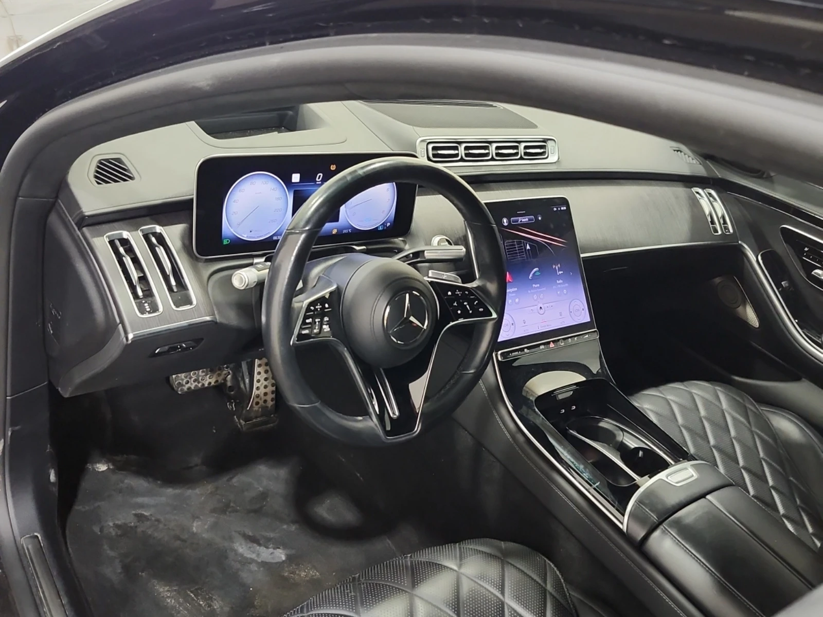 Mercedes-Benz S 580 4MATIC/BURMESTER/PANO/DISTRONIC/ОБДУХВАНЕ/360, снимка 12 - Автомобили и джипове - 54977042