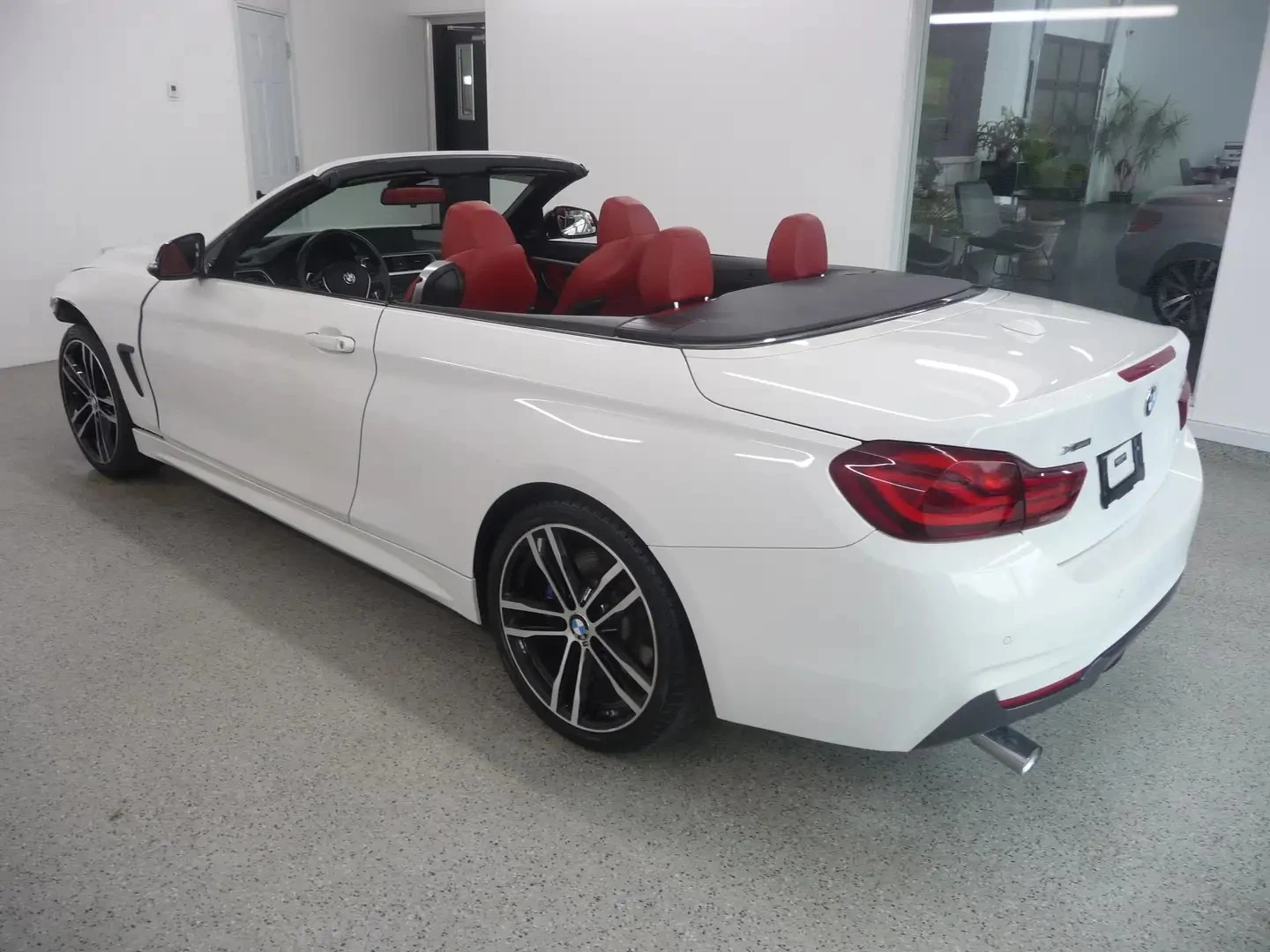 BMW 440 xDrive * M Performance * АвтоКредит * (ЦЕНА ДО БГ), снимка 4 - Автомобили и джипове - 55123793