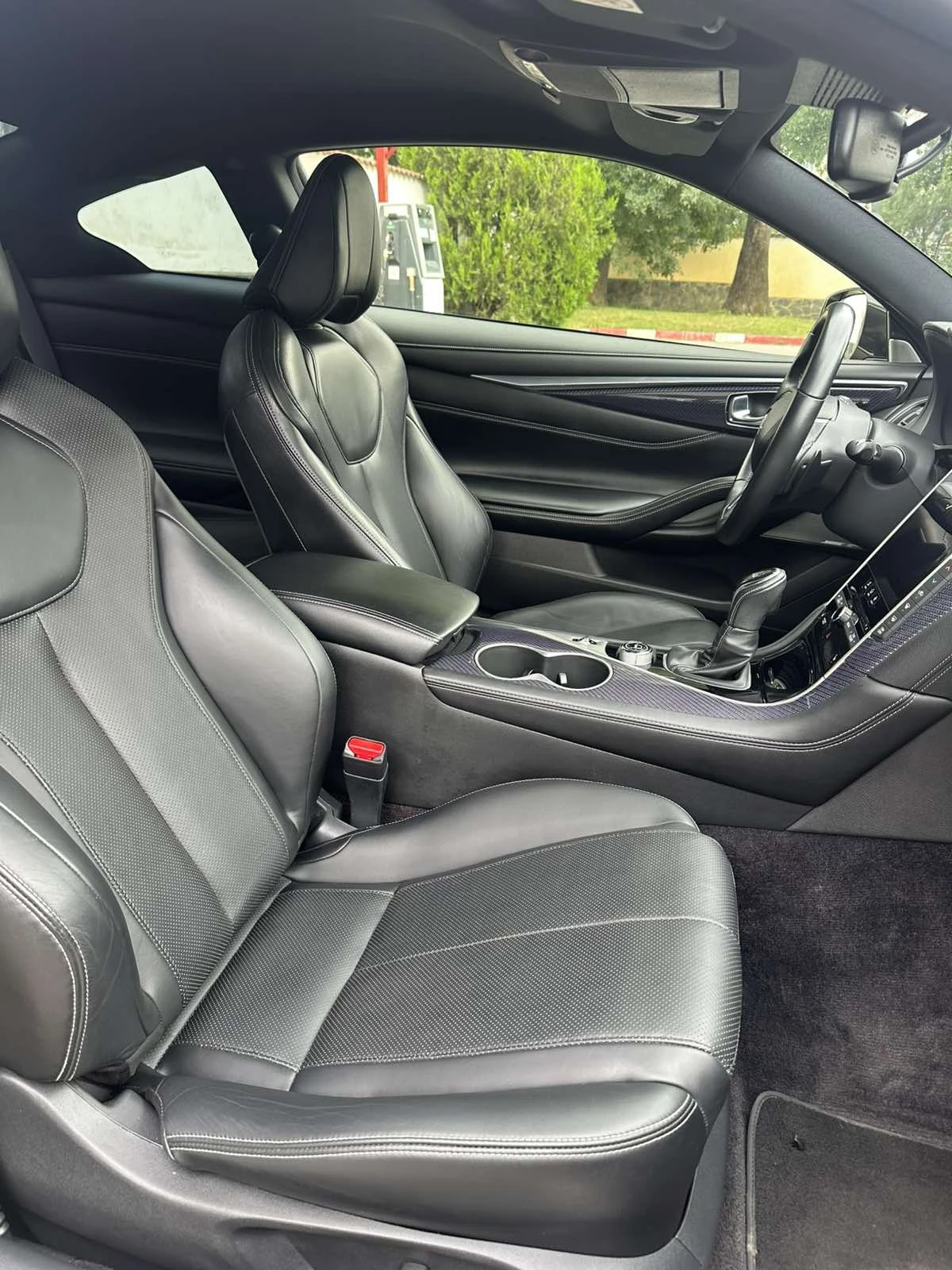 Infiniti Q60 RED SPORT, снимка 12 - Автомобили и джипове - 55227725