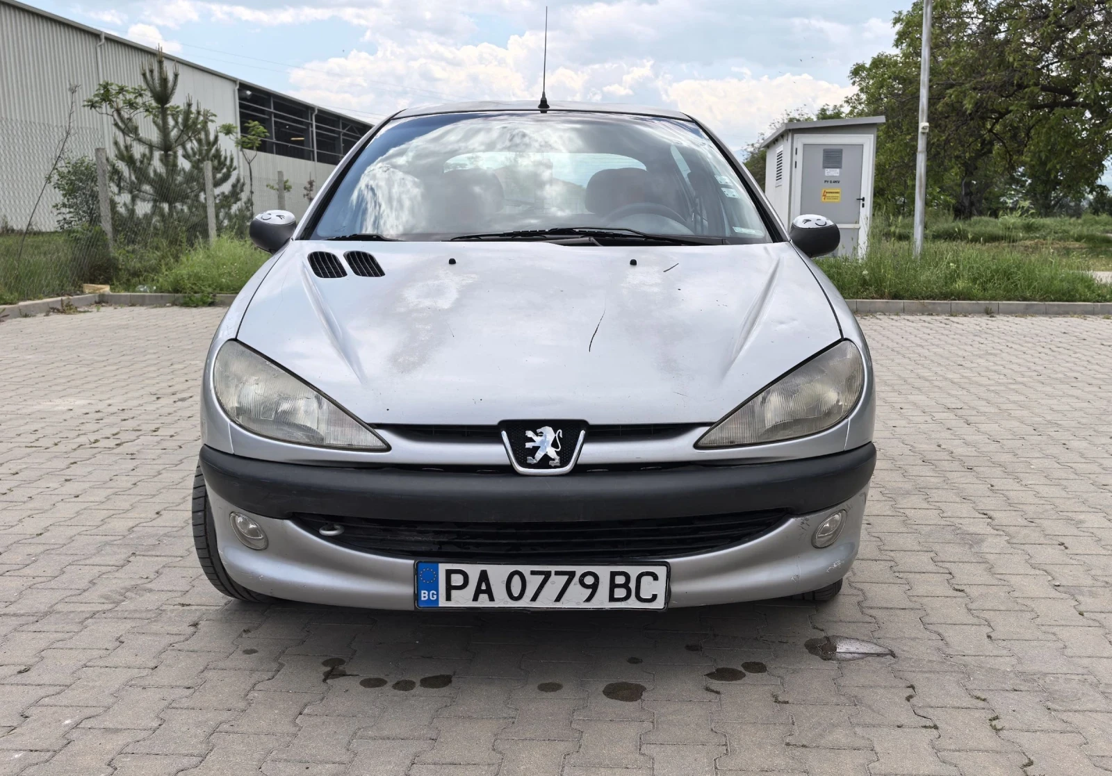 Peugeot 206