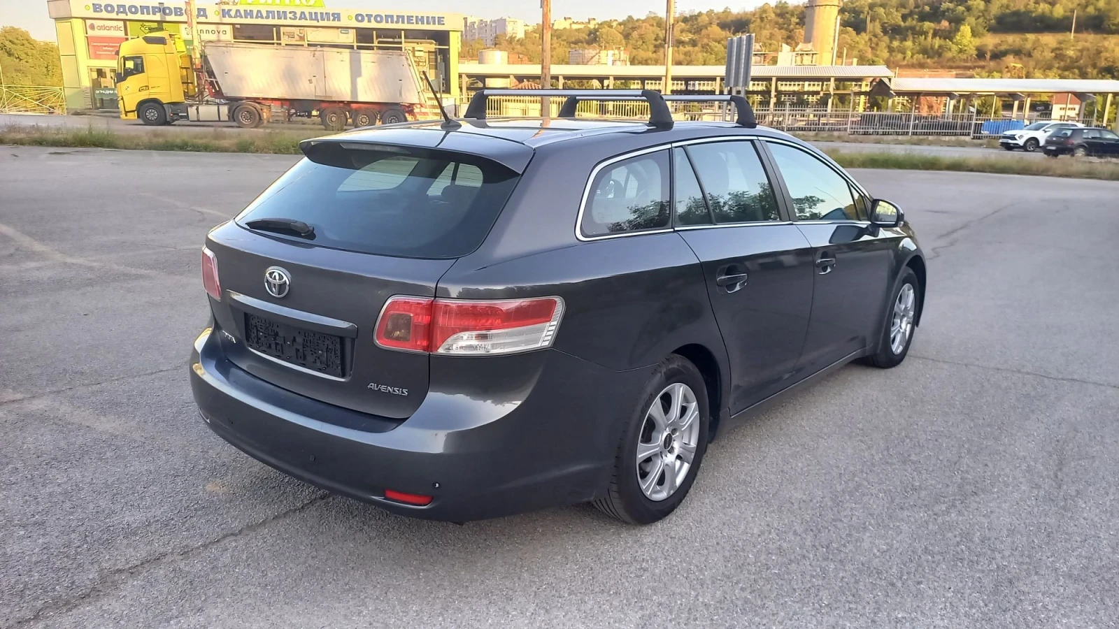 Toyota Avensis 2.0d4d 126к.с , снимка 6 - Автомобили и джипове - 56057188