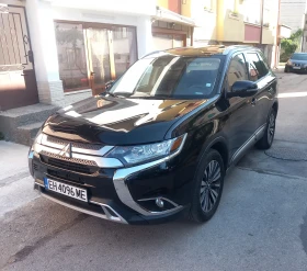 Mitsubishi Outlander 2.4SE 4X4 LPG КОЖА С АЛКАНТАРА 7МЕСТА - 20450 € / 39996.72 лв. - 72007905 2