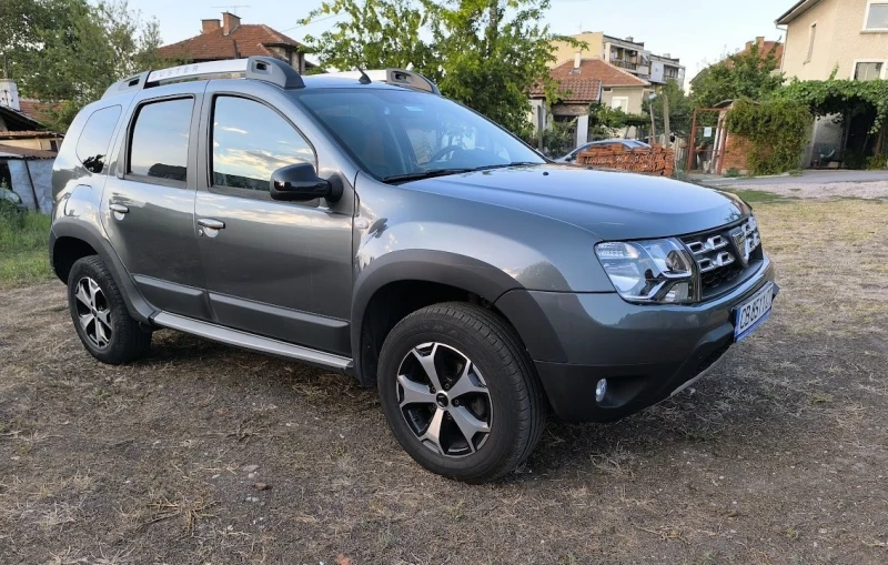 Dacia Duster, снимка 1 - Автомобили и джипове - 47831519