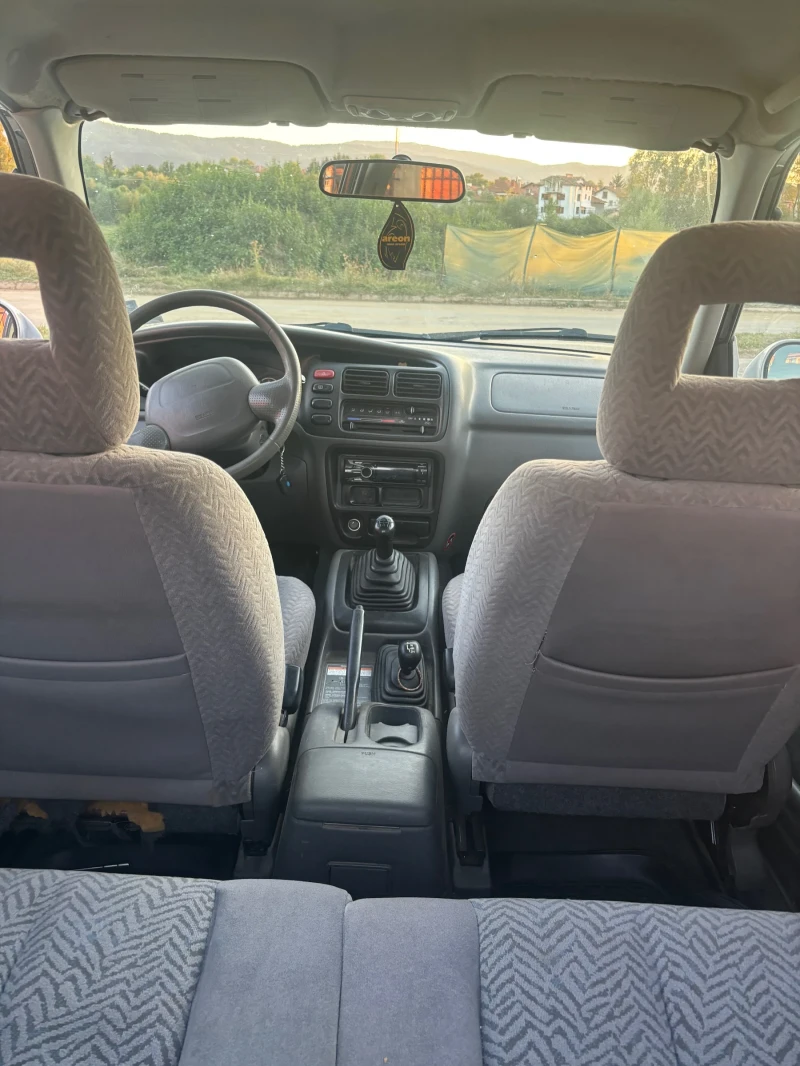 Suzuki Grand vitara Gv2000, снимка 12 - Автомобили и джипове - 47540728