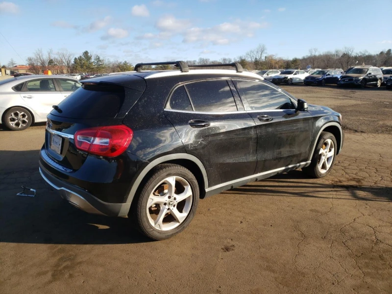 Mercedes-Benz GLA 250 NAVI* КОЖА, снимка 4 - Автомобили и джипове - 49065118