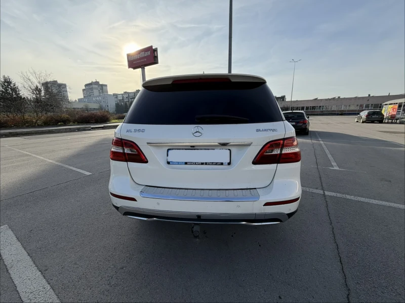 Mercedes-Benz ML 350 БАРТЕР* Sport* Кожа* LED* AMG* , снимка 6 - Автомобили и джипове - 50863252