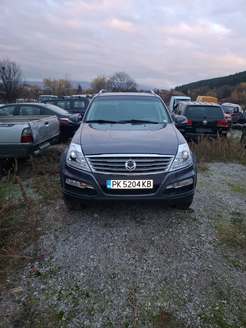 SsangYong Rexton 2.0 E-XDI FACE-LIFT  49000km !!!, снимка 5 - Автомобили и джипове - 52620700