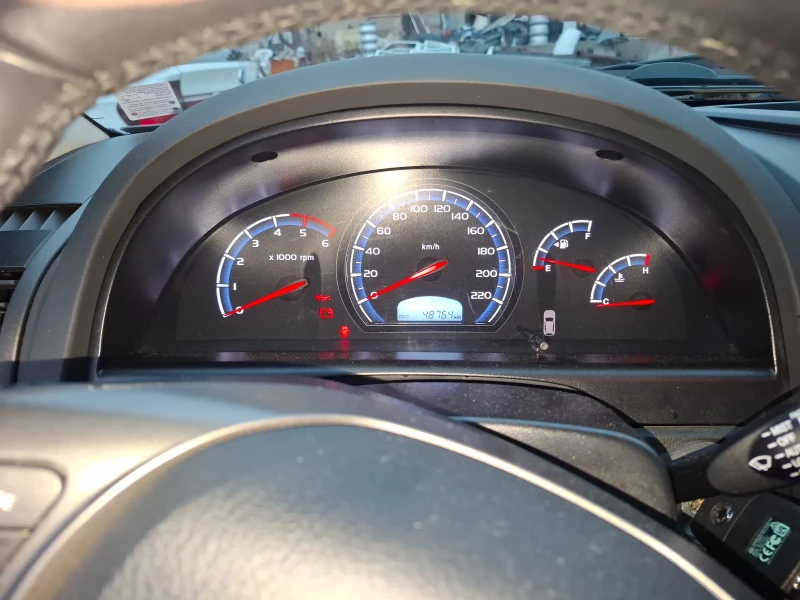 SsangYong Rexton 2.0 E-XDI FACE-LIFT  49000km !!!, снимка 10 - Автомобили и джипове - 52620700