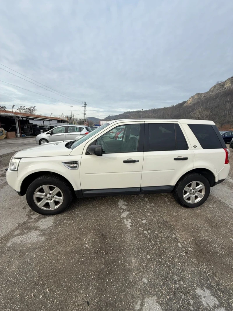 Land Rover Freelander 2.2TD4, 4Х4, ЗАБЕЛЕЖКИ , снимка 2 - Автомобили и джипове - 52730149