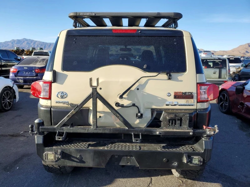 Toyota Fj cruiser 4WD, снимка 6 - Автомобили и джипове - 53330233