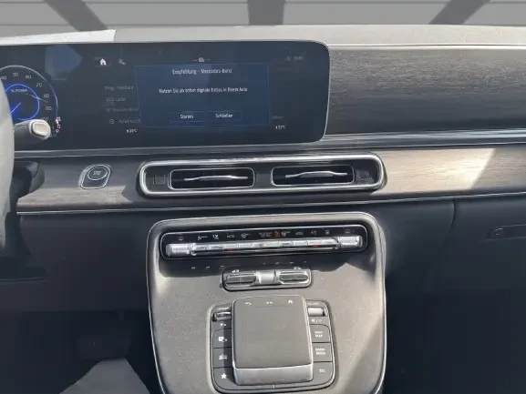 Mercedes-Benz EQV 300 Long = Avantgarde = Гаранция, снимка 9 - Автомобили и джипове - 54711553