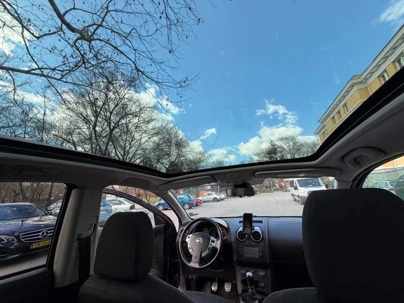 Nissan Qashqai Facelift 2.0 dci, снимка 13 - Автомобили и джипове - 54827853