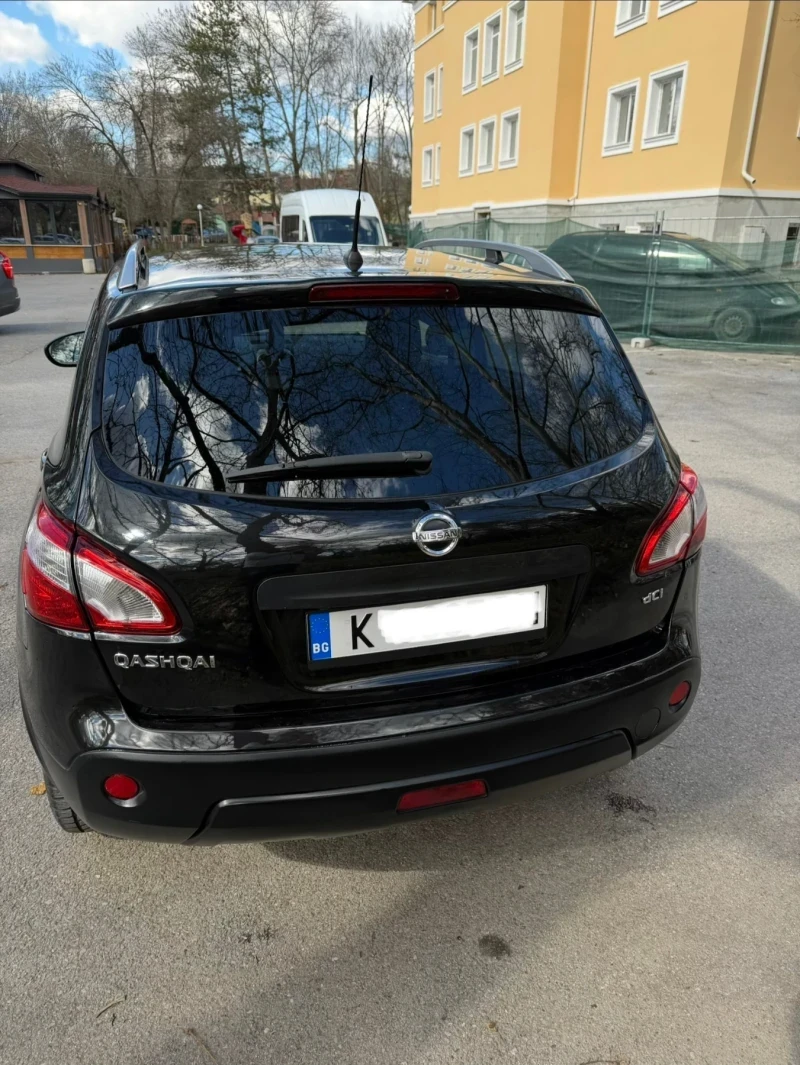 Nissan Qashqai Facelift 2.0 dci, снимка 7 - Автомобили и джипове - 54827853