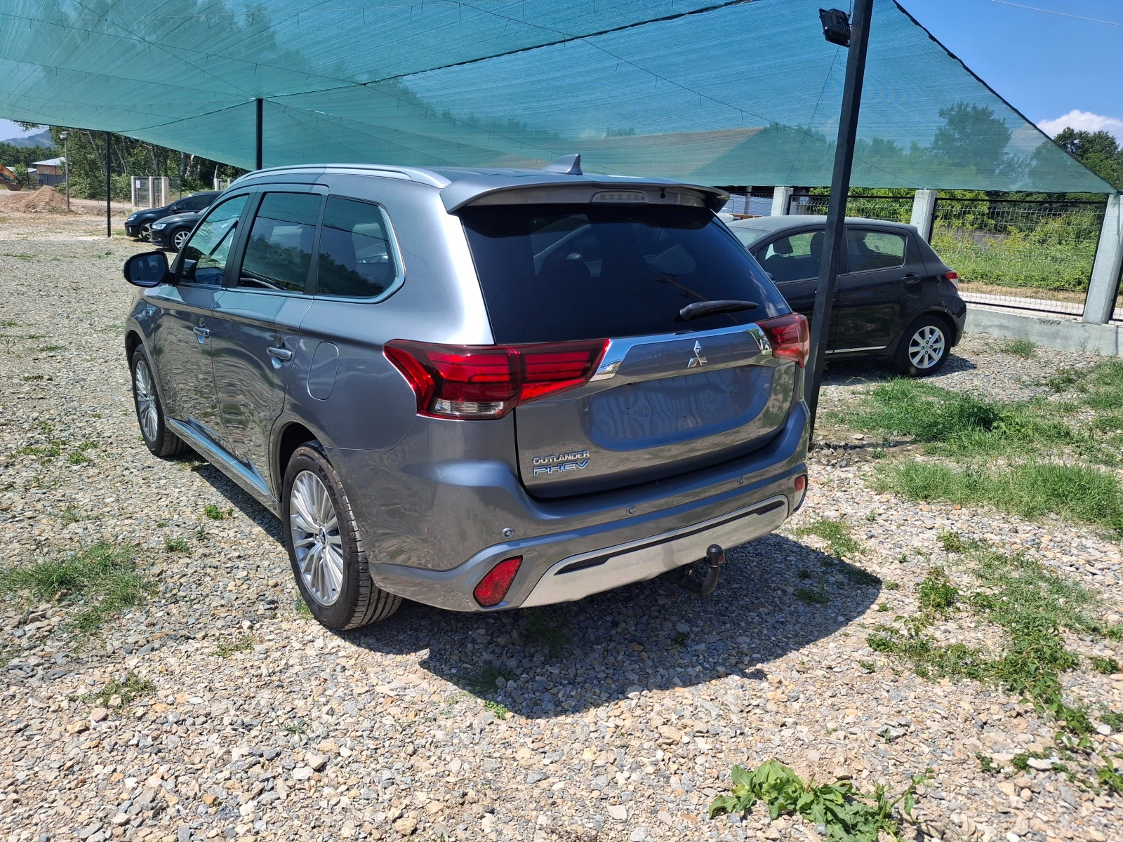 Mitsubishi Outlander 2.4 Plug-in хибрид - изображение 5