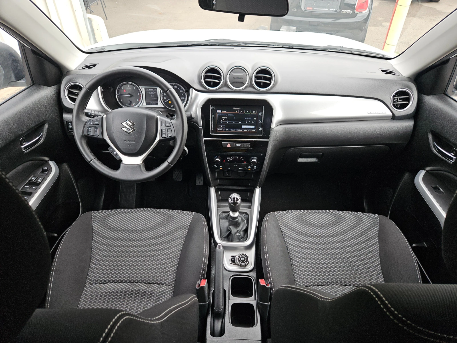 Suzuki Vitara 1.6D/AllGrIP/6/LED///NAVI/ | Mobile.bg   10