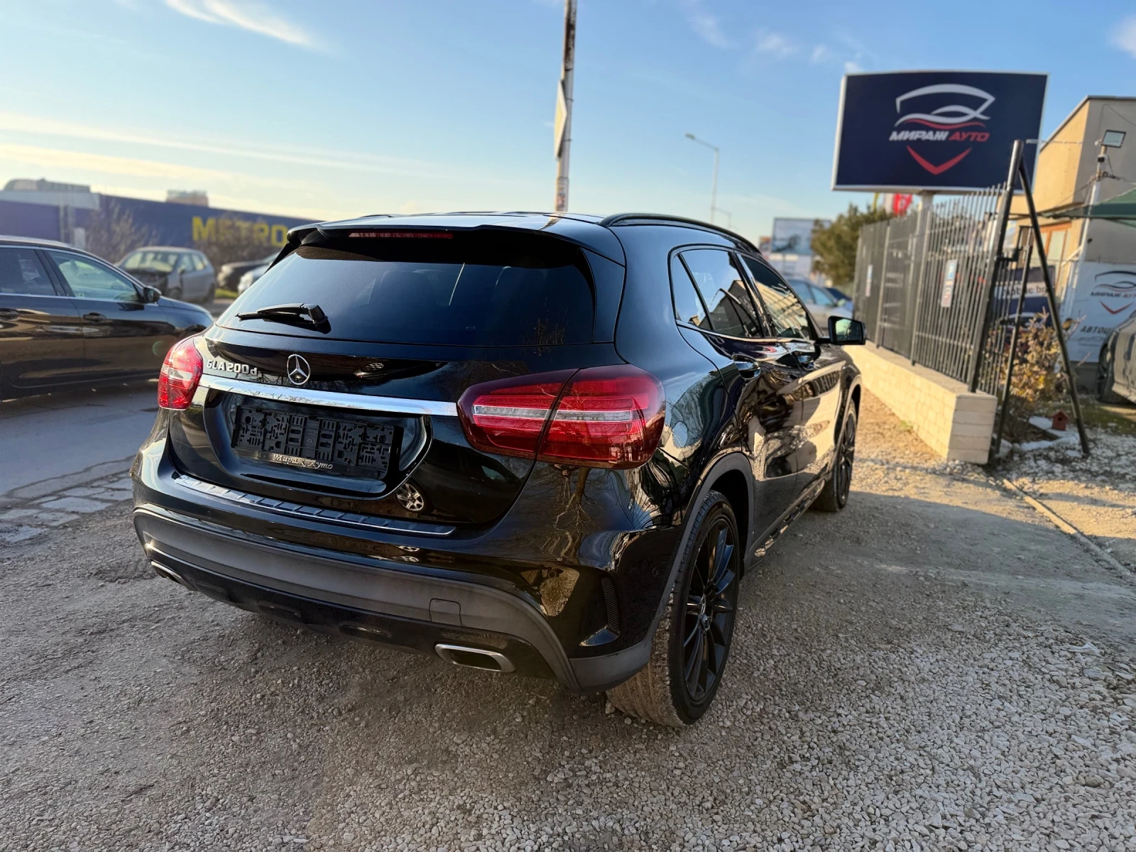Mercedes-Benz GLA AMG* EDITION* PANORAMA* KEYLESS GO*  - изображение 6