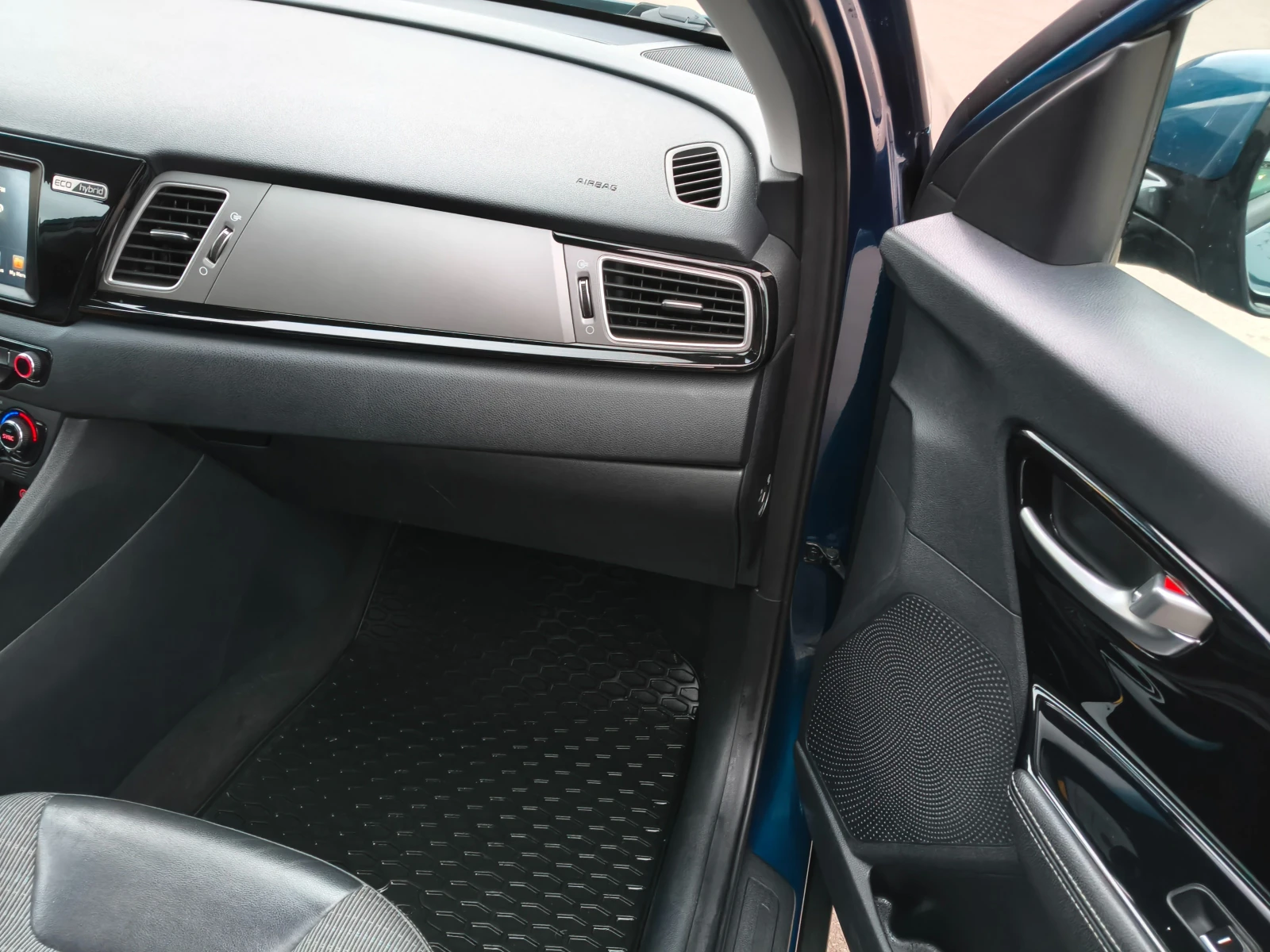 Kia Niro  - изображение 9