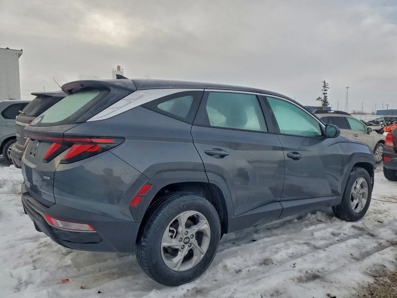 Hyundai Tucson SE - изображение 3
