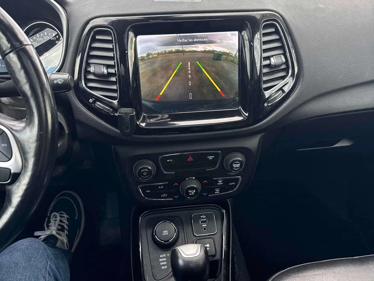 Jeep Compass * Limited * CARFAX * ��� ������������ ������ | Mobile.bg � ����������� 9