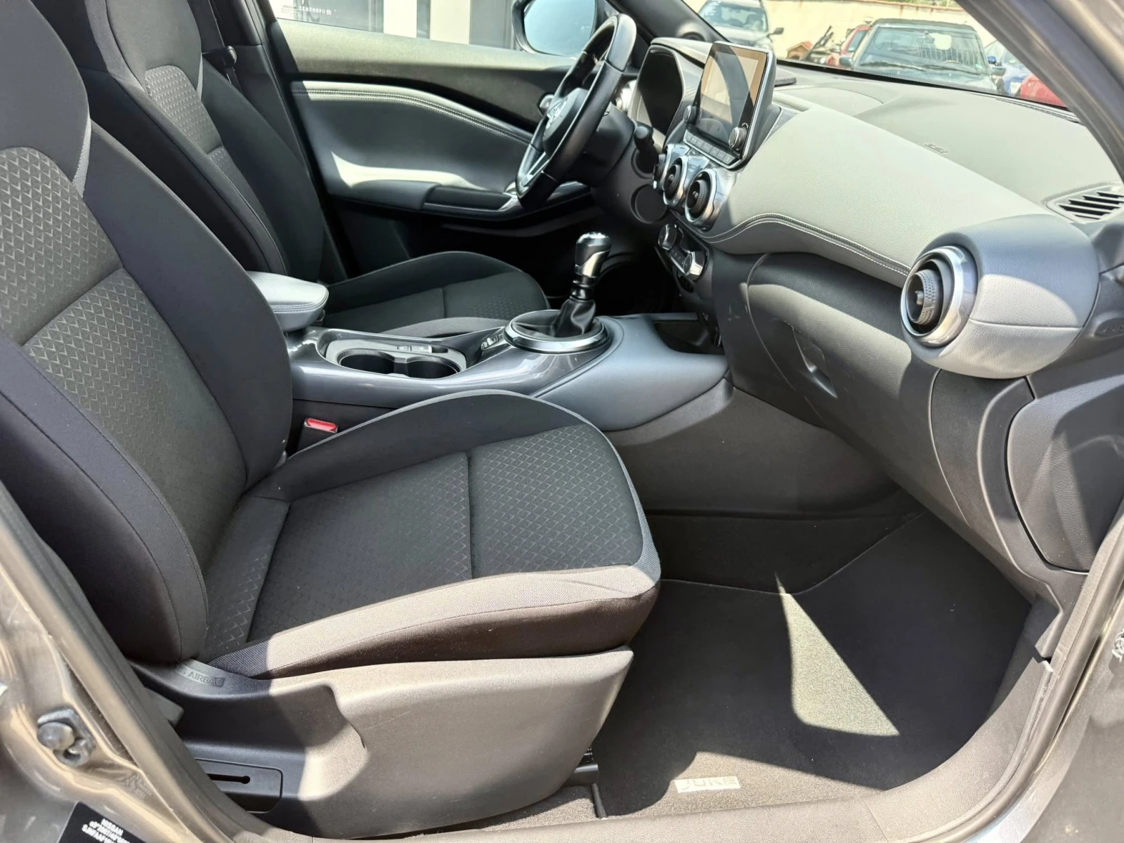 Nissan Juke N-DESIGN 62хил.км, снимка 12 - Автомобили и джипове - 54792256