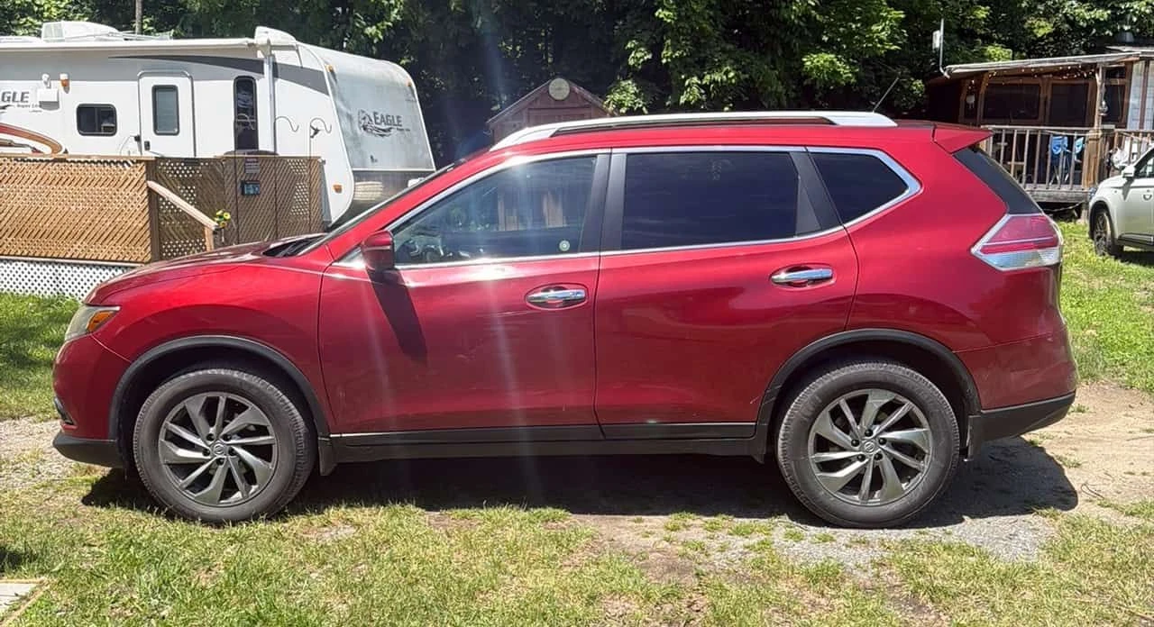 Nissan Rogue * AWD 4dr * АВТОКРЕДИТ БЕЗ ПЪРВОНАЧАЛНА ВНОСКА* , снимка 2 - Автомобили и джипове - 54936852
