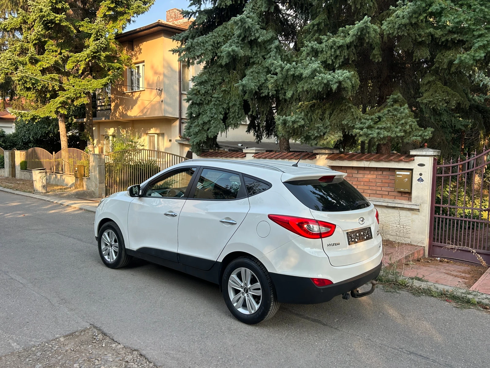 Hyundai IX35 2, 0CRDI 184K 4X4 AVTOMAT | Mobile.bg � ����������� 6