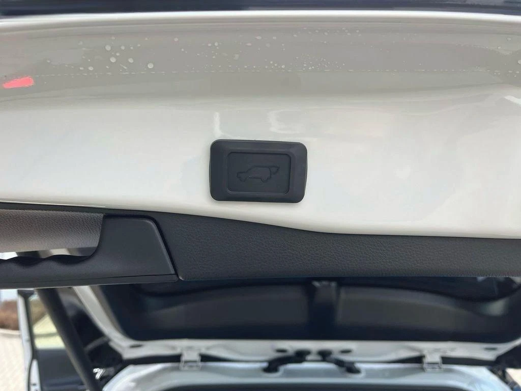Toyota Rav4 2.5 HEV GR SPORT  4x4 | 360 | SKYVIEW, снимка 14 - Автомобили и джипове - 56192465