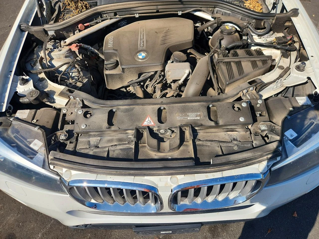 BMW X3 2.0l xDrive28I, снимка 12 - Автомобили и джипове - 56340263