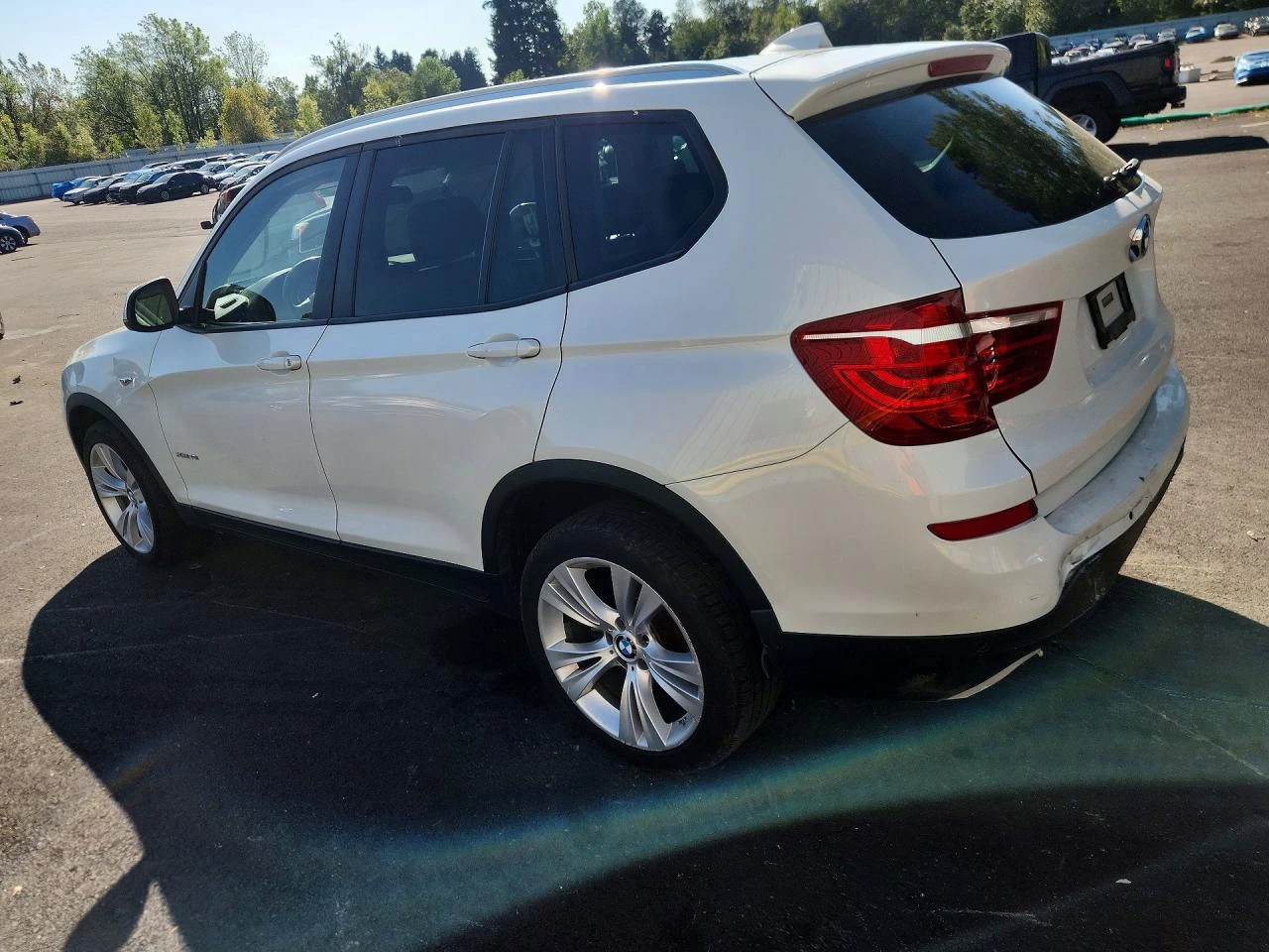 BMW X3 2.0l xDrive28I, снимка 2 - Автомобили и джипове - 56340263